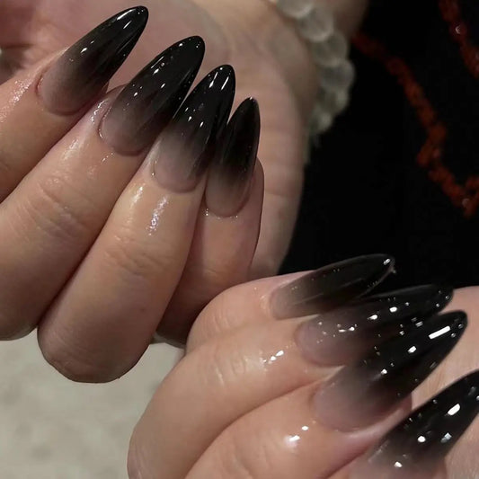 Halloween Black Gradient Veloura Nails